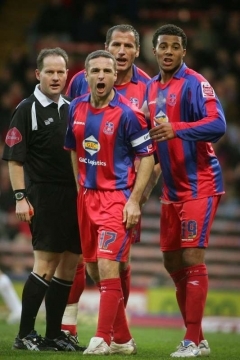 Crystal_Palace_Football_Stratton_002